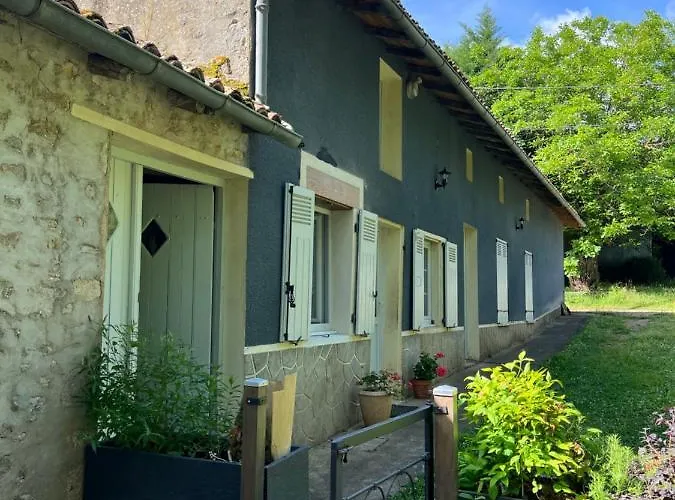 Maison De Preuillé * Payre